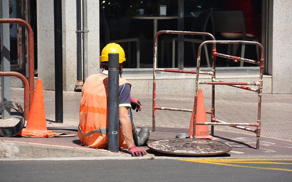 comment déboucher des wc Paris 14