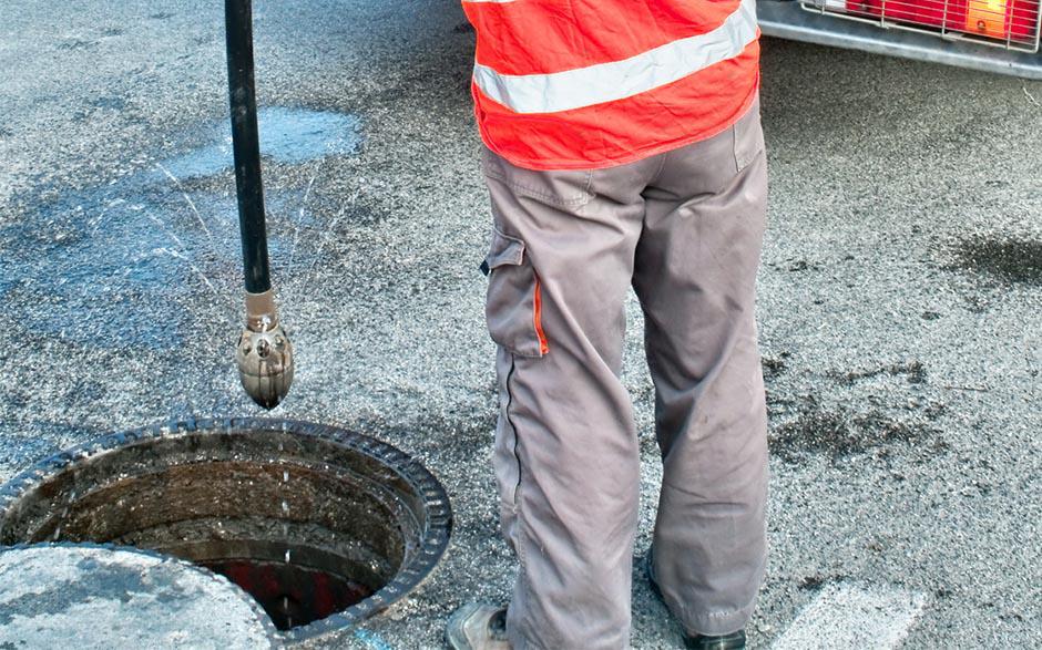 comment déboucher un évier Les Lilas
